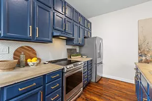 1716 Highland Ave, Cincinnati, OH 45202 - Photo 13