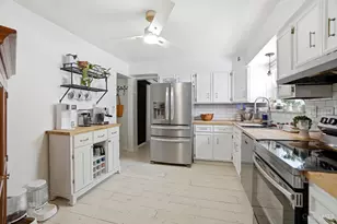 625 Conina Dr, Delhi Township, OH 45233 - Photo 11