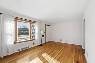 4152 Larchview Dr, Sycamore Township, OH 45236 - Photo 7