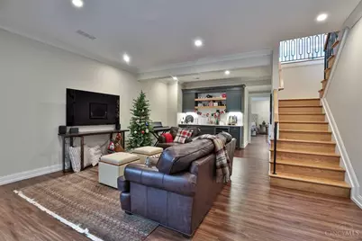 4003 Berwick Avenue, Columbia Township, OH 45227 - Photo 13