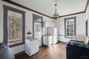 6378 Hillside Ave, Cincinnati, OH 45233 - Photo 11