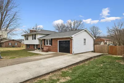 1885 Campbell Drive, Aberdeen, OH 45101 - Photo 3