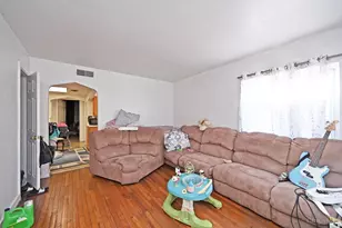 3042 Percy Ave, Cincinnati, OH 45211 - Photo 3