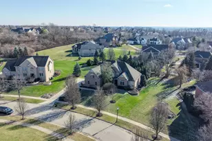 7127 Southampton Ln, West Chester, OH 45069 - Photo 3