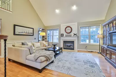 7127 Southampton Lane, West Chester, OH 45069 - Photo 9