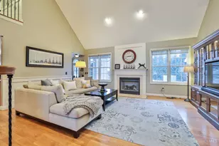 7127 Southampton Ln, West Chester, OH 45069 - Photo 9