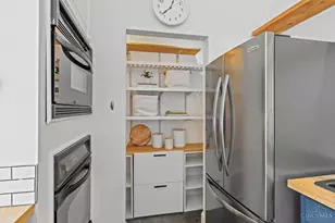 1933 Fairfax Ave, Cincinnati, OH 45207 - Photo 17