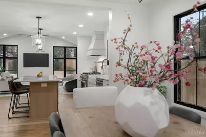 7025 Wallace Avenue, Madeira, OH 45243 - Photo 9