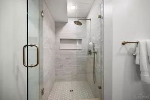 7025 Wallace Ave, Madeira, OH 45243 - Photo 21