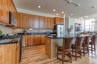 400 Pike St, Cincinnati, OH 45202 - Photo 15