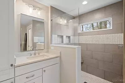 3443 Ault View Avenue, Cincinnati, OH 45208 - Photo 23