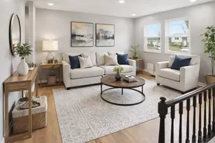 9925 Grasscreek Ct, Colerain Township, OH 45231 - Photo 5