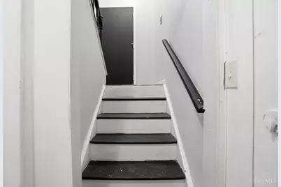 9925 Grasscreek Court, Colerain Township, OH 45231 - Photo 25