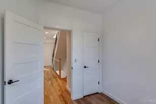 5760 Sanctuary Pl, Cincinnati, OH 45230 - Photo 7