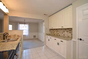 11983 Olde Dominion Dr, Symmes Township, OH 45249 - Photo 15