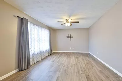 6412 Rosecrest Drive, Butler Twp, OH 45414 - Photo 5