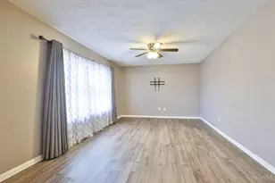 6412 Rosecrest Dr, Butler Twp, OH 45414 - Photo 5