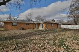 6412 Rosecrest Dr, Butler Twp, OH 45414 - Photo 37