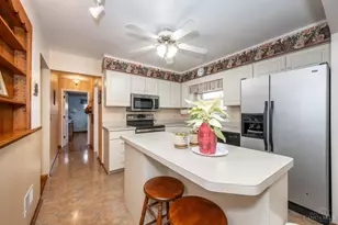 5679 Hollowview Ct, Delhi Township, OH 45233 - Photo 11