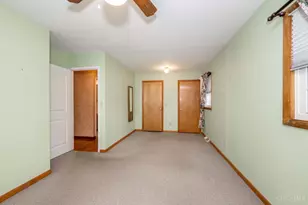 5679 Hollowview Ct, Delhi Township, OH 45233 - Photo 21