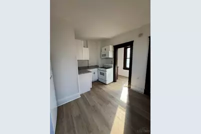 2241 Burnet Avenue, Cincinnati, OH 45219 - Photo 5