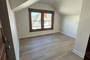 2241 Burnet Ave, Cincinnati, OH 45219 - Photo 7