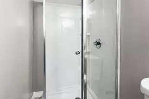 3121 Mary Jane Dr, Green Township, OH 45211 - Photo 19