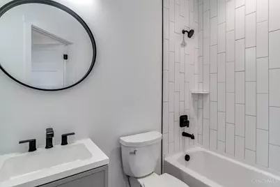 5760 Sanctuary Place, Cincinnati, OH 45230 - Photo 11