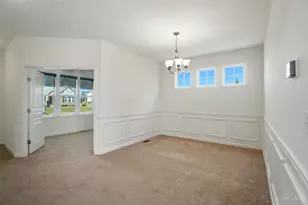 7120 Quellin Blvd, Hamilton Township, OH 45039 - Photo 5