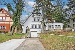 1266 Avon Dr, Cincinnati, OH 45229 - Photo 7