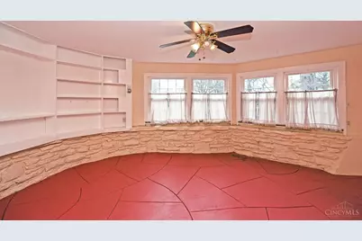 1266 Avon Drive, Cincinnati, OH 45229 - Photo 33