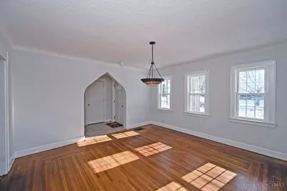 1266 Avon Drive, Cincinnati, OH 45229 - Photo 5