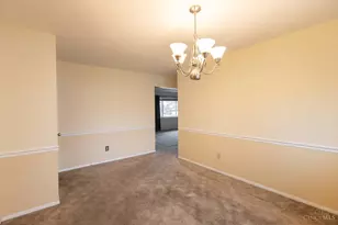 1612 Clemson Cir, Anderson Township, OH 45255 - Photo 9