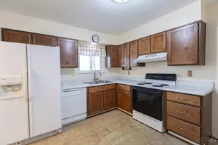 1612 Clemson Cir, Anderson Township, OH 45255 - Photo 11