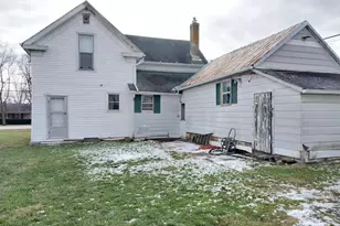 8017 St Rt 28, Fairfield Twp, OH 45135 - Photo 3