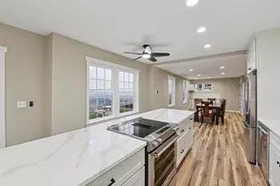 2545 Cliff Rd, Miami Township, OH 45052 - Photo 7