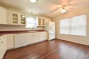 1838 Coralberry Ct, Cincinnati, OH 45230 - Photo 7