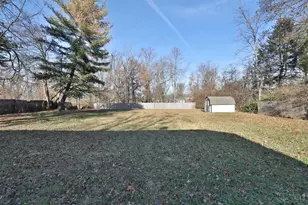 5300 Kenridge Dr, Blue Ash, OH 45242 - Photo 35