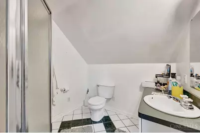 1646 Tuxworth Avenue, Cincinnati, OH 45238 - Photo 23