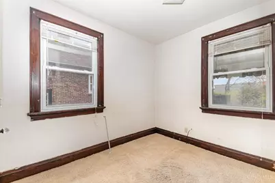 1933 Lawn Avenue, Cincinnati, OH 45237 - Photo 13