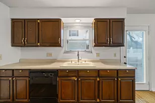 1368 Evalie Dr, Fairfield, OH 45014 - Photo 9