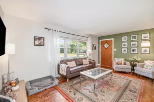 3593 Sandal Ln, Green Township, OH 45248 - Photo 3