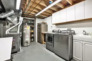 6364 Hickorybark Dr, Miami Township, OH 45140 - Photo 49