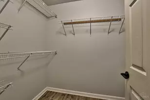 6364 Hickorybark Dr, Miami Township, OH 45140 - Photo 31