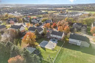 7606 Providence Woods Ct, West Chester, OH 45069 - Photo 3