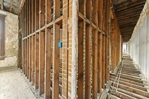 1900 Colerain Ave, Cincinnati, OH 45214 - Photo 11