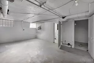 1522 Kenova Ave, Cincinnati, OH 45237 - Photo 27