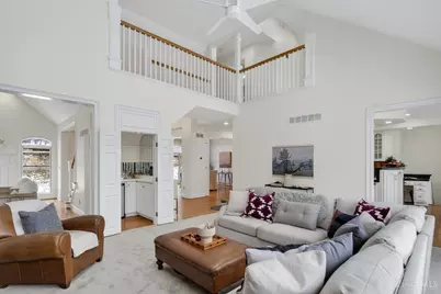 5087 Bouchaine Way, Cincinnati, OH 45208 - Photo 9