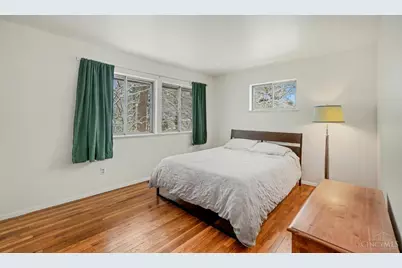 11073 Corona Road, Forest Park, OH 45240 - Photo 11