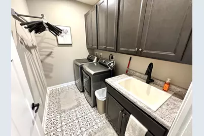 8140 Button Bush Place, West Chester, OH 45069 - Photo 19